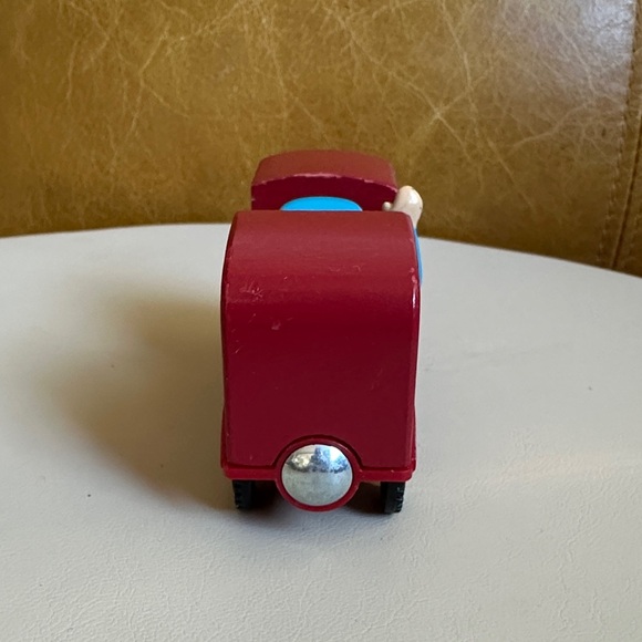 Thomas & Friends - Bertie and Driver - Picture 4 of 5